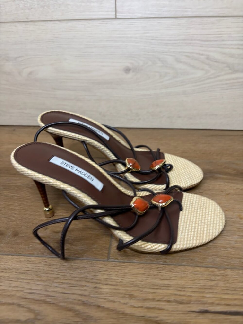 STEVE MADDEN Ramos Strappy Thong Heeled Sandals Brown Multi Stones Size 5.5 - Picture 5 of 8